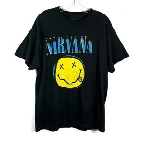 Nirvana Band Graphic Logo Tee in Black/Yellow/Blue Size smalll